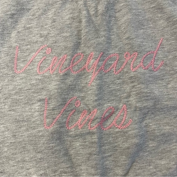 Vineyard Vines Pullover Sweatshirt - Picture 4 of 4